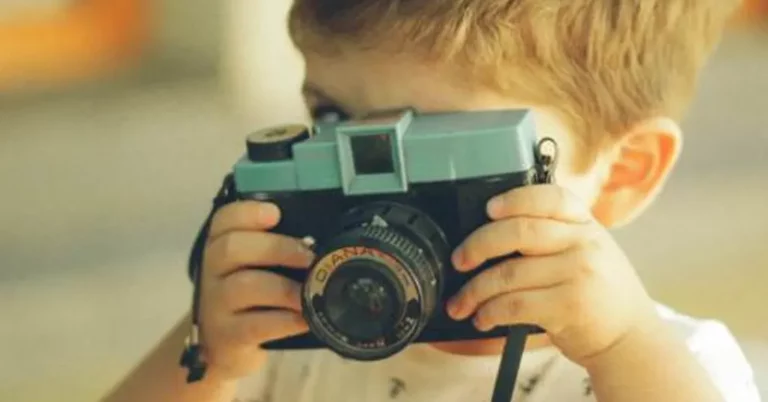 8 Ways To Photograph Kids For The Best Pictures